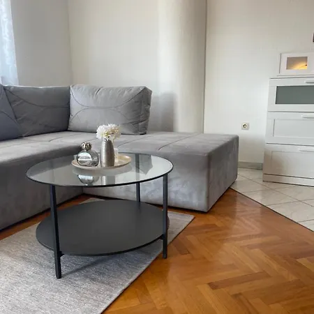 Apartment Isabell *