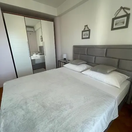 Isabell Apartament *